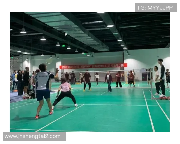 广州羽毛球队在联赛中的实力展现与未来发展潜力分析 广州羽毛球队在联赛中的实力展现与未来发展潜力分析