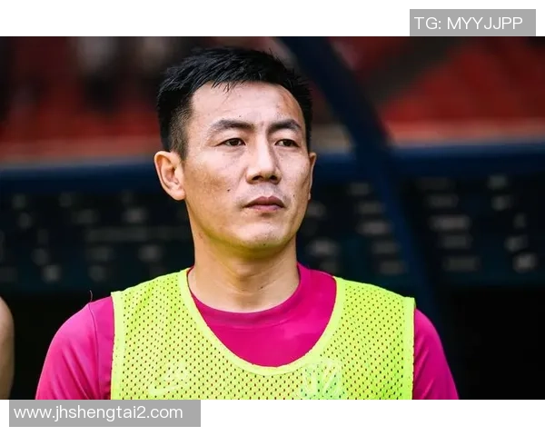 足球明星联手发声揭露秦升争议事件真相与背后故事 足球明星联手发声揭露秦升争议事件真相与背后故事