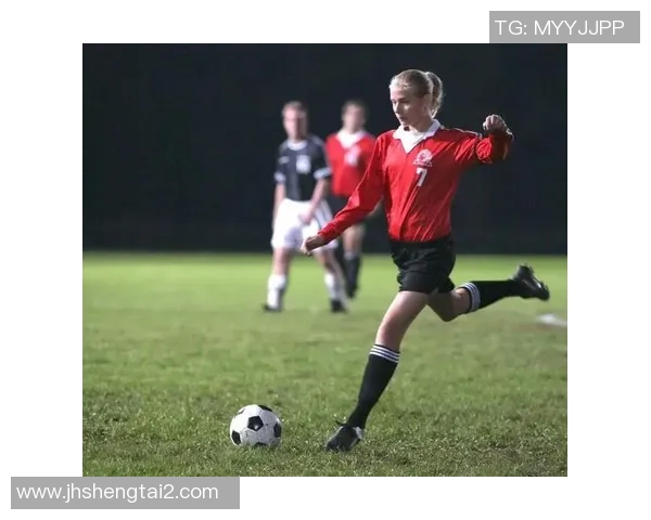 足球明星登陆美国赛场引发热潮球迷期待新传奇的诞生 足球明星登陆美国赛场引发热潮球迷期待新传奇的诞生